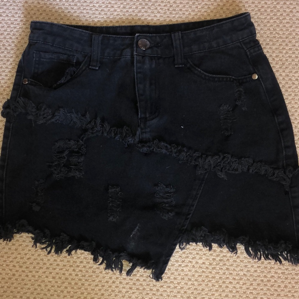 Fabulous black denim skirt